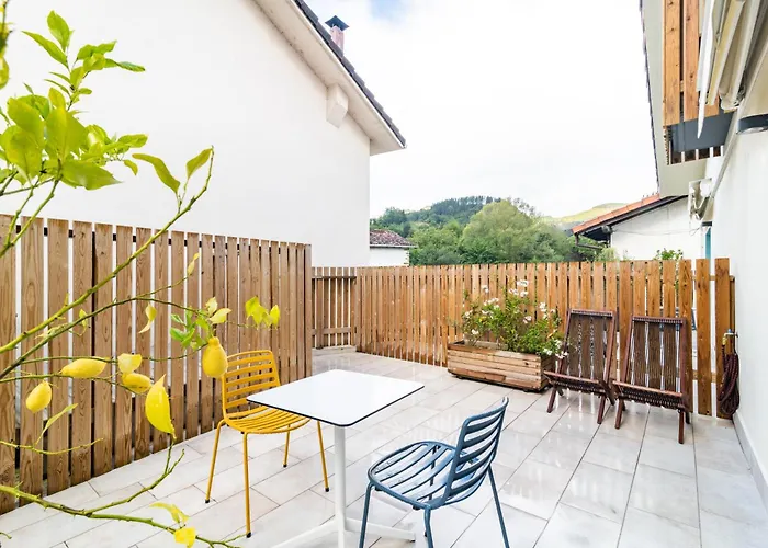 Goiko Errota Landetxea Country house *